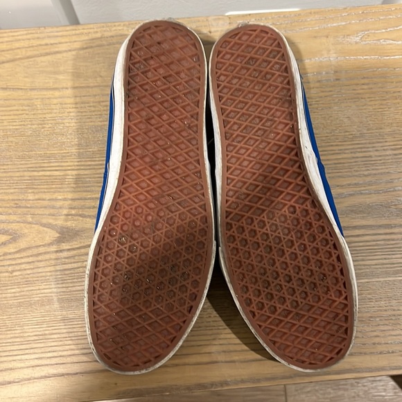 Vans Authentic size 11 - Picture 4 of 5